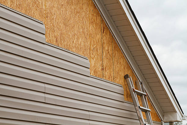 24/7 Emergency Siding Replacement experts in Richmond Dale, OH